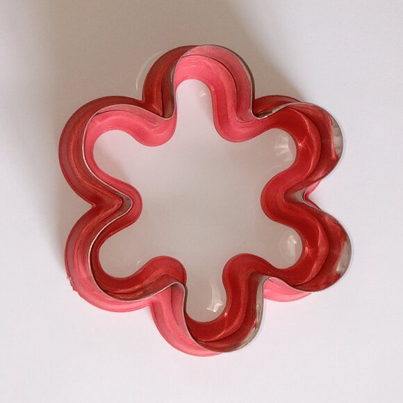🎯 10 for $10 / Comfort Grip Flower Cookie Cutter - Picture 2 of 6